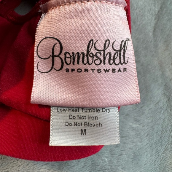 Rare Bombshell Sportswear Red Sports Bra Size Medium - Picture 9 of 11